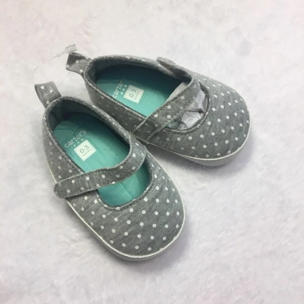 Carter's Crib Shoes Baby 0-3M Grey Polka Dot New Mary Jane Soft Sole
